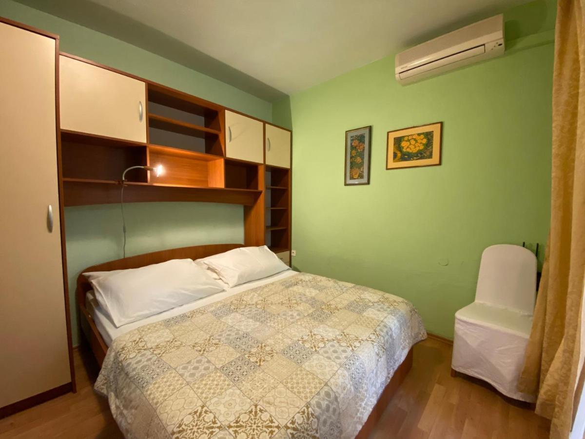 Rooms Josip Макарска Екстериор снимка